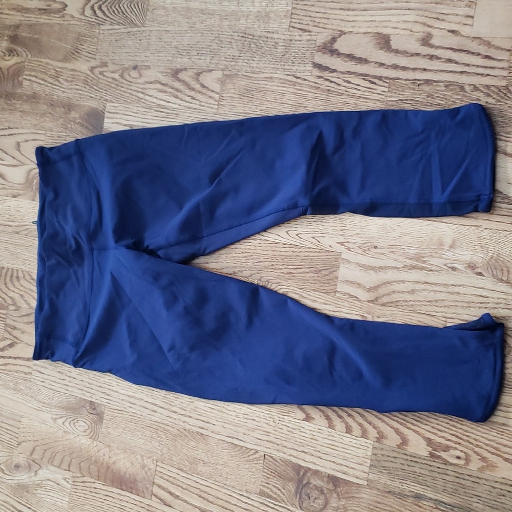 (6) Lululemon Athletica Cropped Leggings Activewear Sheer Details Workout Gym